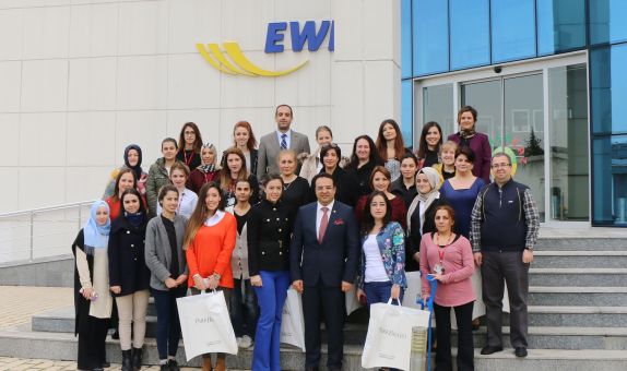 Bursagaz Kadın Çalışanlarını Yine Unutmadı