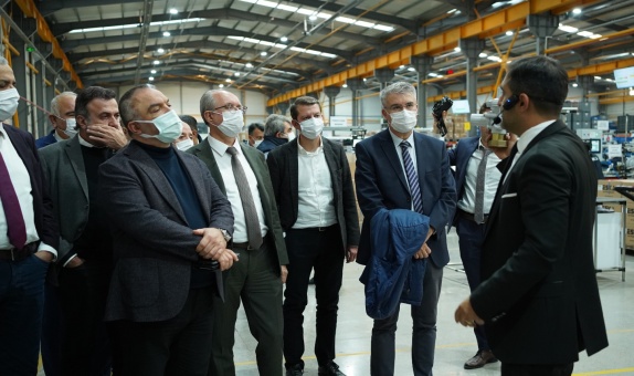 Eska'nın Fabrika Lansmanında Doğalgaz Sektörü Bir Araya Geldi Eska'nın Fabrika Lansmanında Doğalgaz Sektörü Bir Araya Geldi