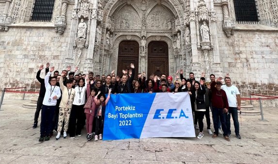 E.C.A., Bayileri İle Portekiz'de Buluştu E.C.A., Bayileri İle Portekiz'de Buluştu