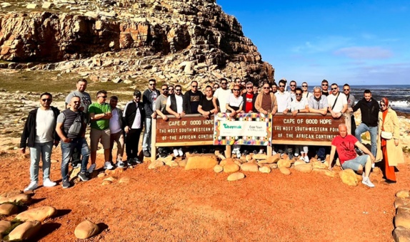 Baymak ve De Dietrich Bayilerine Güney Afrika'da Kültür Dopingi Baymak ve De Dietrich Bayilerine Güney Afrika'da Kültür Dopingi