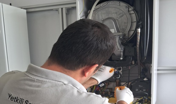Baymak'tan Kombi Bakımında "Yetkili Servis" Uyarısı Baymak'tan Kombi Bakımında "Yetkili Servis" Uyarısı