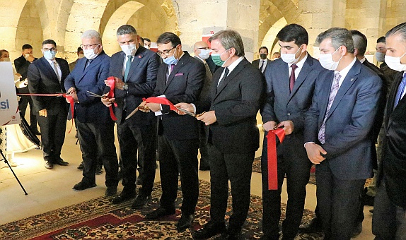 BOTAŞ'tan Fotoğraflarla Tuz Gölü Habitatı Sergisi BOTAŞ'tan Fotoğraflarla Tuz Gölü Habitatı Sergisi