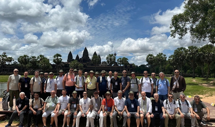 E.C.A. Bayileri Başarılarını Bangkok, Kamboçya ve Vietnam Gezisi ile Kutladı E.C.A. Bayileri Başarılarını Bangkok, Kamboçya ve Vietnam Gezisi ile Kutladı