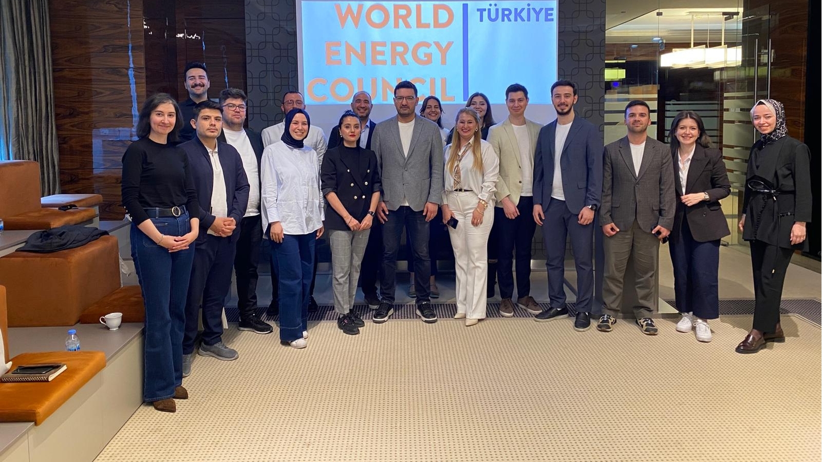 Genç Enerji Liderleri İletişimin Stratejik Rolünü Masaya Yatırıldı Genç Enerji Liderleri İletişimin Stratejik Rolünü Masaya Yatırıldı