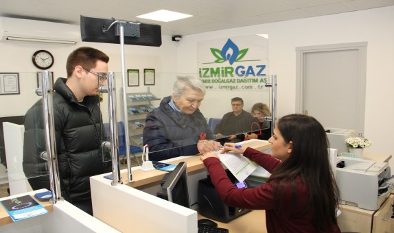 Güzelbahçe'ye Abone Merkezi Açıldı Güzelbahçe'ye Abone Merkezi Açıldı