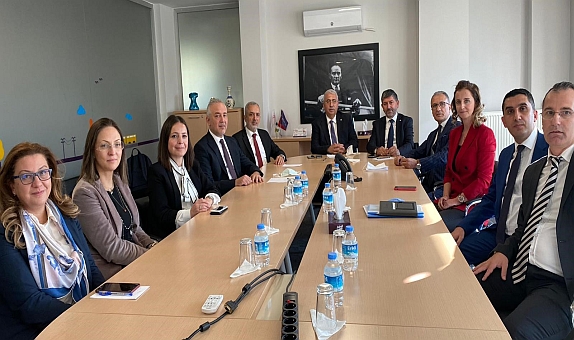 Hava Kirliliğini Azaltmanın Yolu Doğal Gazdan Geçiyor Hava Kirliliğini Azaltmanın Yolu Doğal Gazdan Geçiyor