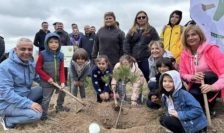 İzmir Doğalgaz Çalışan ve Aileleri İçin Hatıra Ormanı İzmir Doğalgaz Çalışan ve Aileleri İçin Hatıra Ormanı