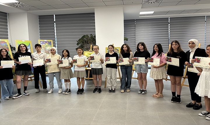 İzmir Doğalgaz, Geleceğin Ressamlarını Ödüllendirdi