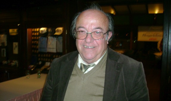 Prof. Dr. Doğan Özgür'ü Vefatının 5. Yılında Anıyoruz Prof. Dr. Doğan Özgür'ü Vefatının 5. Yılında Anıyoruz