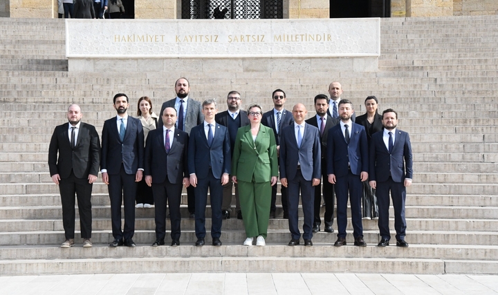 TÜREB Heyeti, Rüzgar Enerjisi Sektörünün Geleceği İçin Önemli Ziyaretlerde Bulundu TÜREB Heyeti, Rüzgar Enerjisi Sektörünün Geleceği İçin Önemli Ziyaretlerde Bulundu