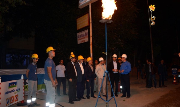 Doğubayazıt Bu Kış Doğalgazla Isınacak Doğubayazıt Bu Kış Doğalgazla Isınacak